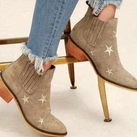 MI.IM Tan suede star ankle booties size 8 - Picture 1 of 6